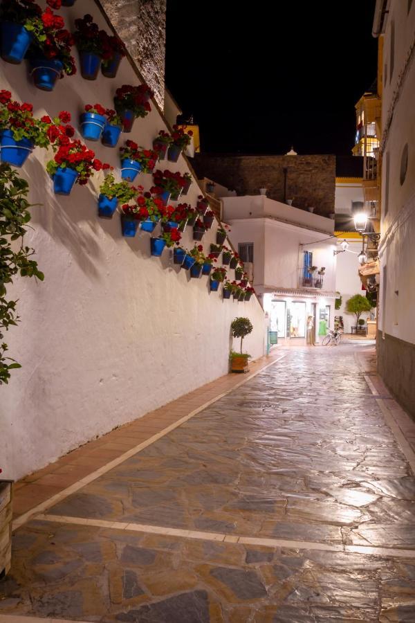 Marbella Banus Suites Экстерьер фото