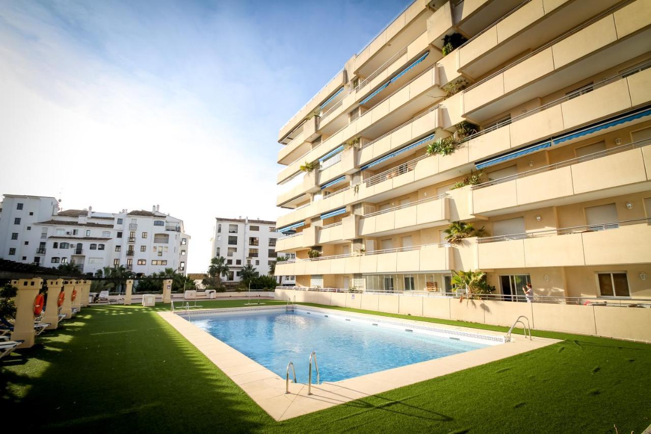 Marbella Banus Suites Экстерьер фото